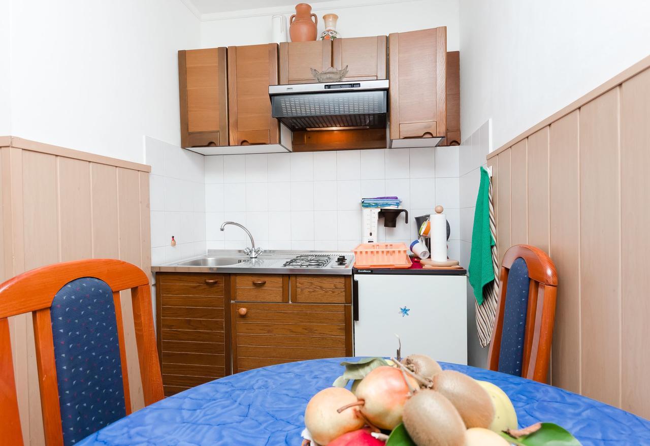 Apartments Ilinka Lovran Εξωτερικό φωτογραφία